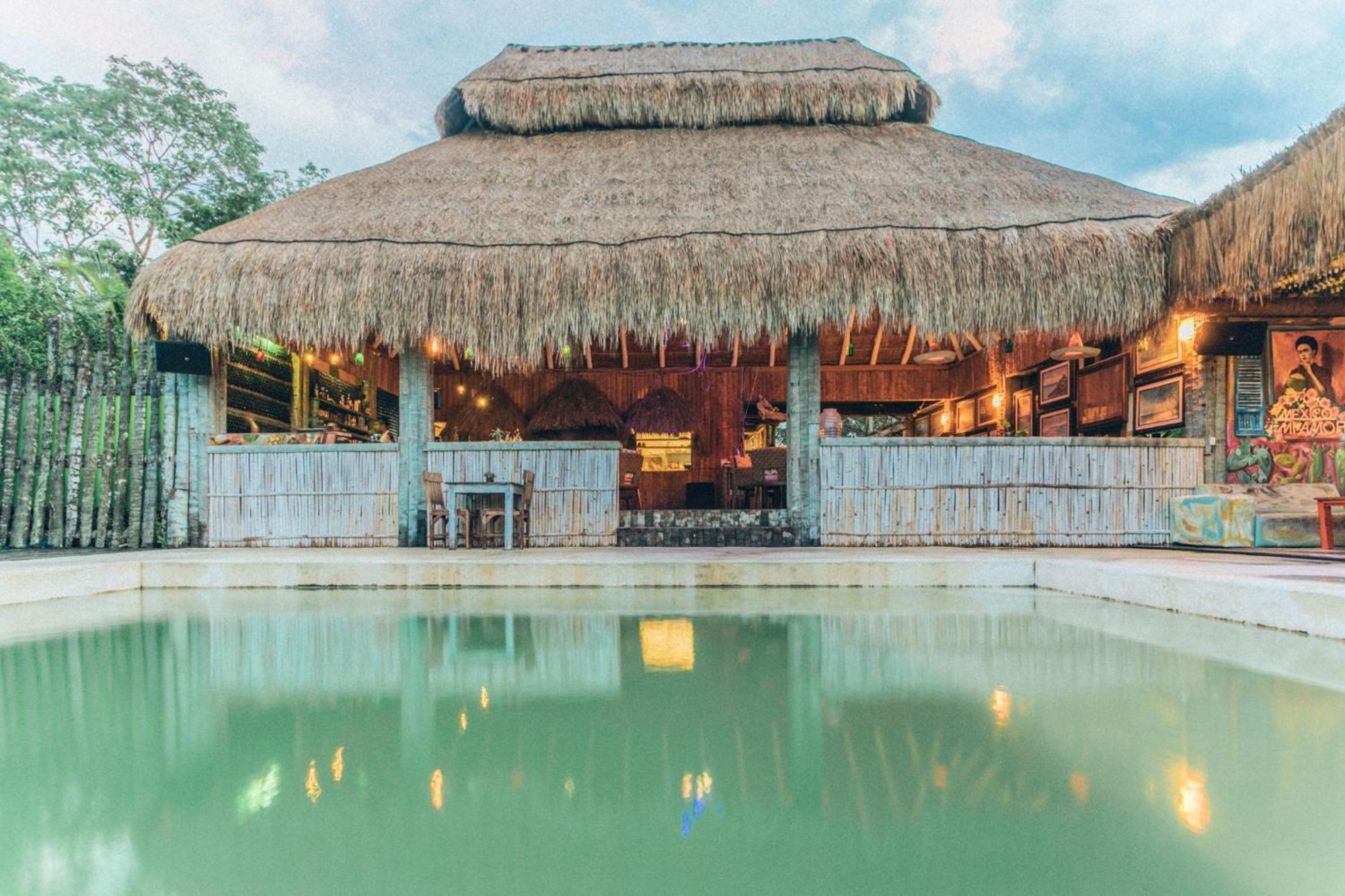Embajada Universal By La Eufemia Group Huay Pix Exterior photo